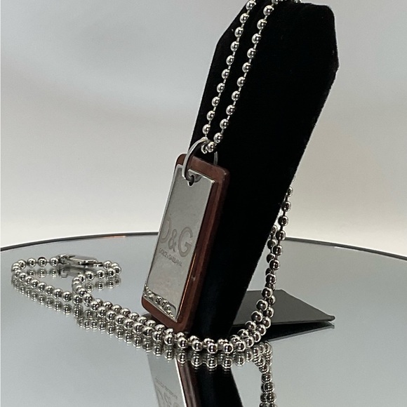 Dolce and Gabbana Silver Dog Tag Pendant Necklace - Picture 11 of 12